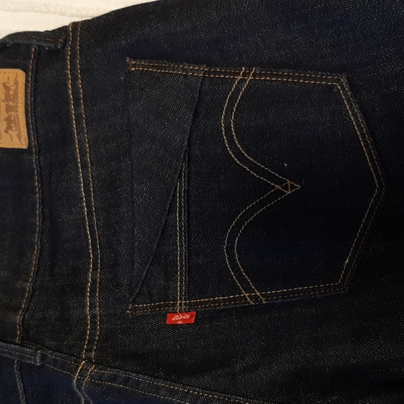 Jean capris - Picture 3 of 6